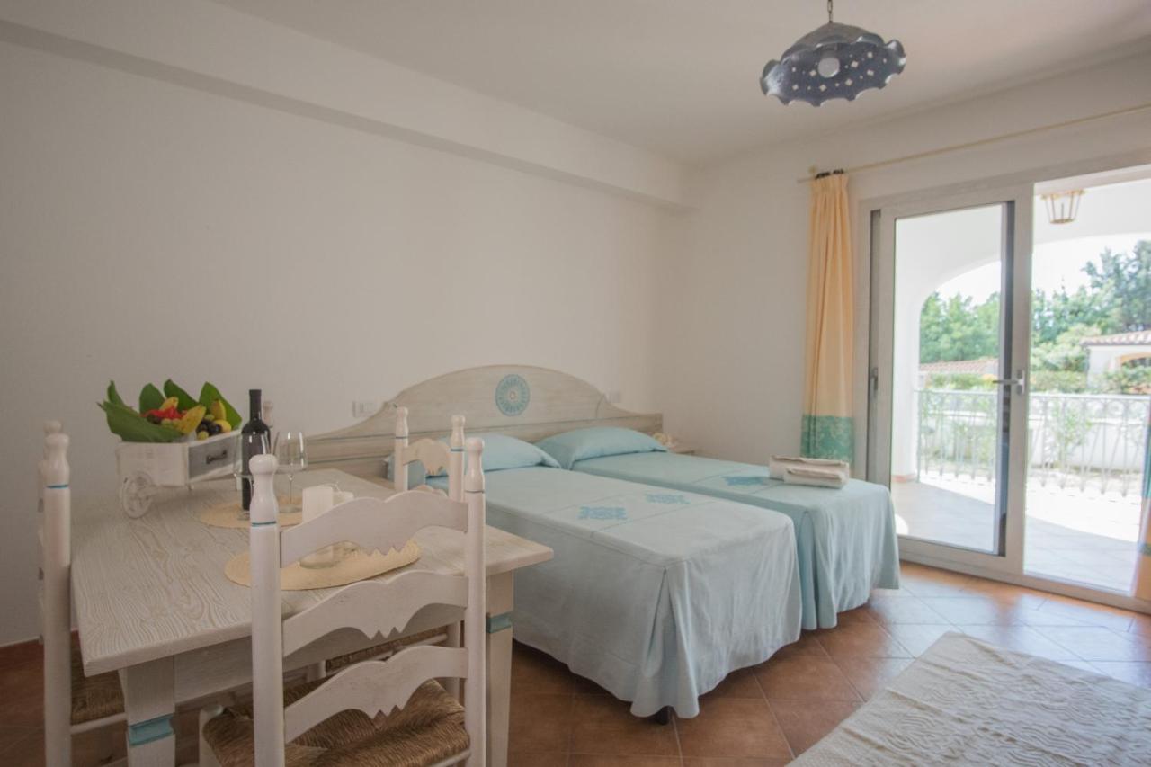 Le Residenze Del Golfo Di Orosei Aparthotel ภายนอก รูปภาพ